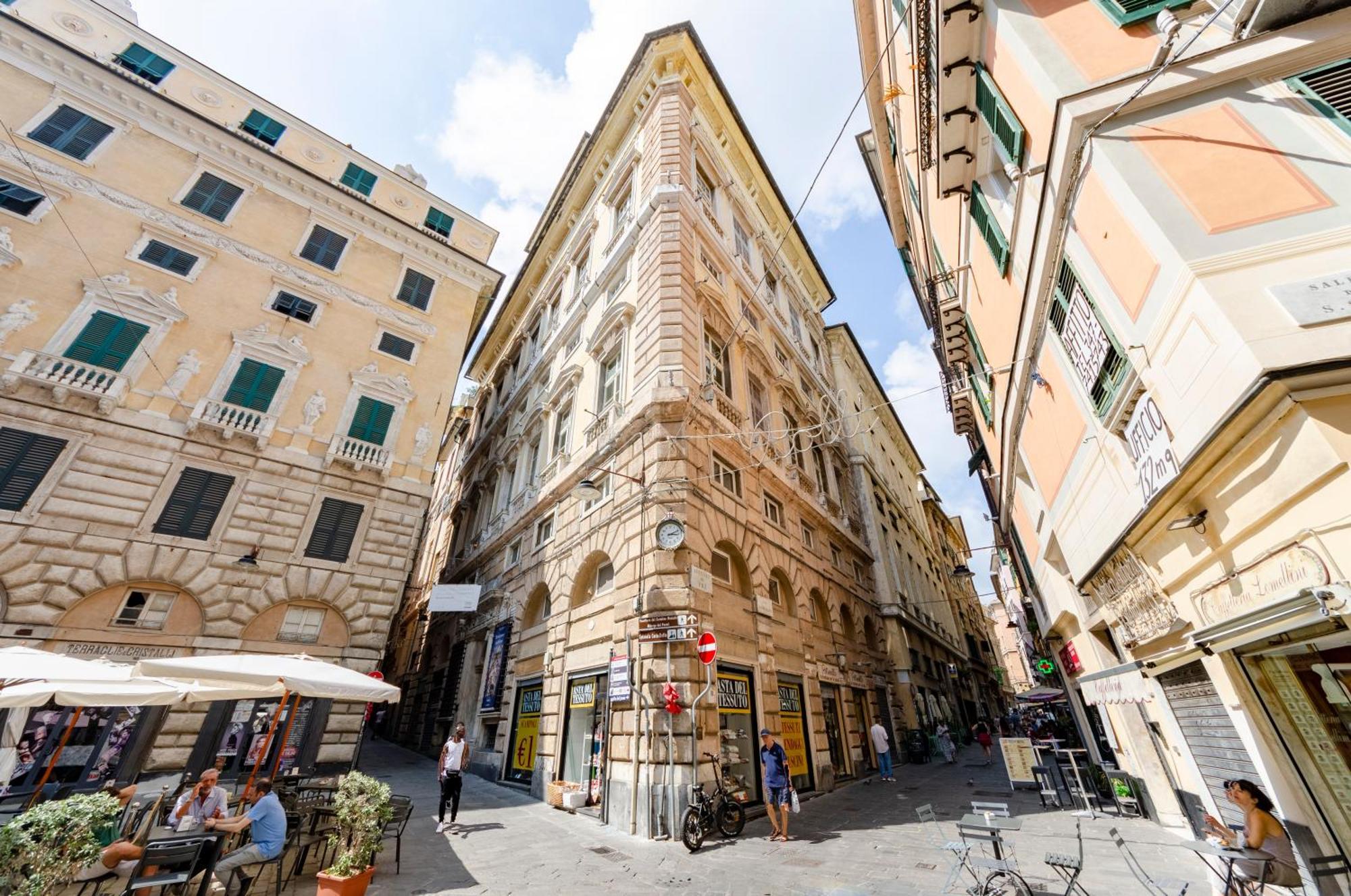 Castelli's Campo 10 Apartment Genoa